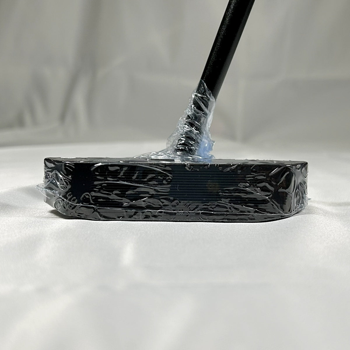 【アウトレット】DF3中尺カウンターバランスパター■Nランク／RH／黒色ヘッド／ACCRA BLACKシャフト／38インチ／ライ角70度／SuperStroke 17グリップ-2211