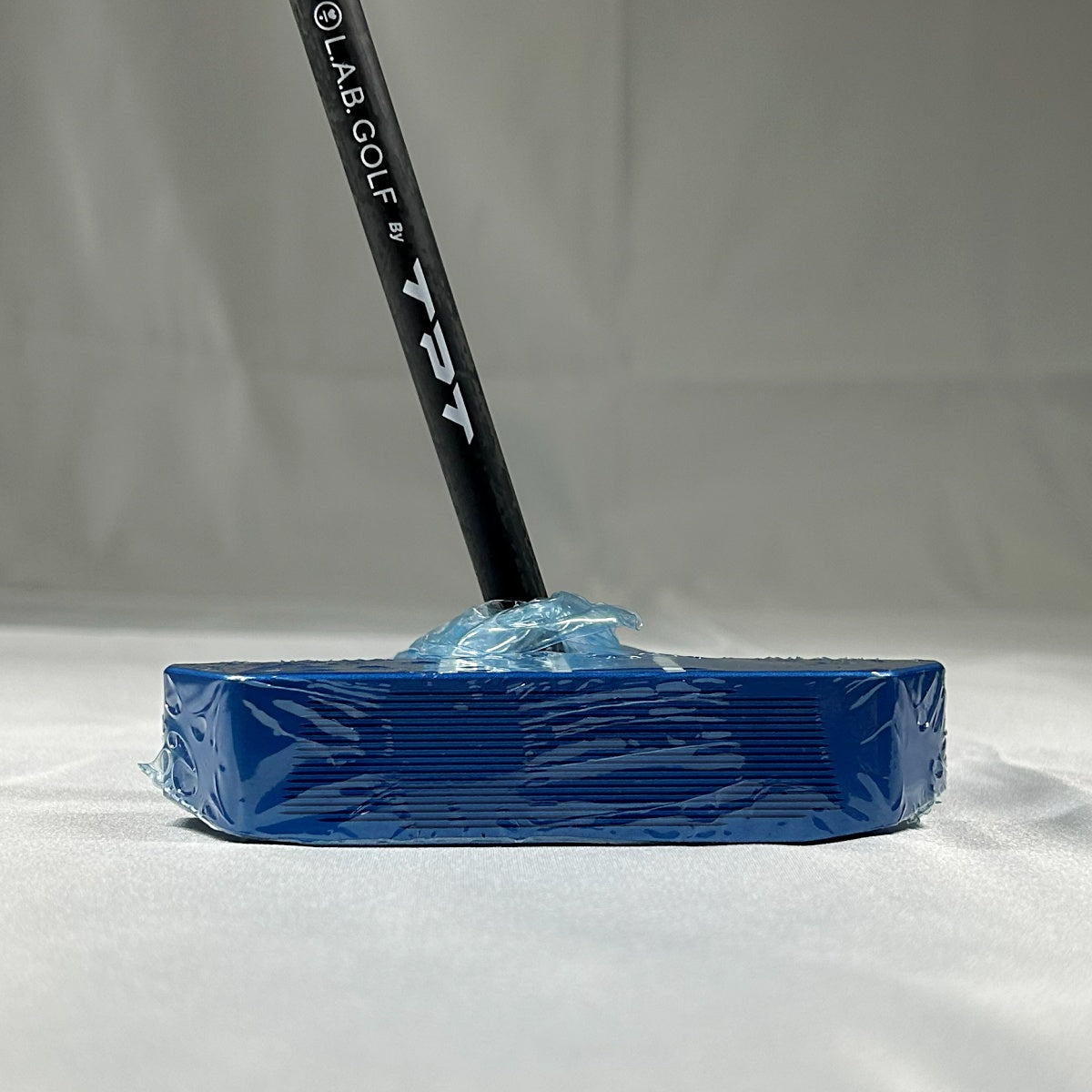 【アウトレット】DF3パター■Nランク／LH／青色ヘッド／TPTシャフト／33.5インチ／ライ角72度／PRESS PISTOL 2 Whiteグリップ／重め-9617